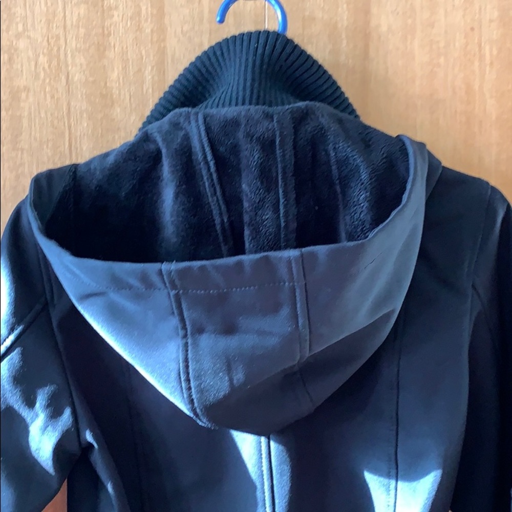 Ricki’s Fall Trench - Picture 3 of 5